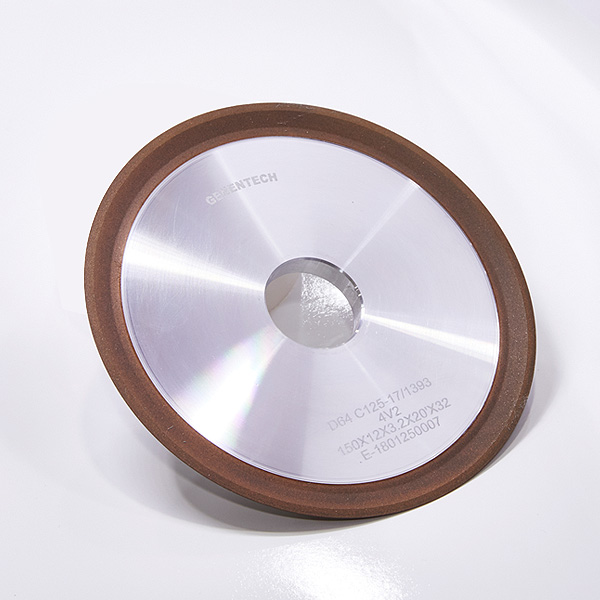 Grinding wheel for saw blades